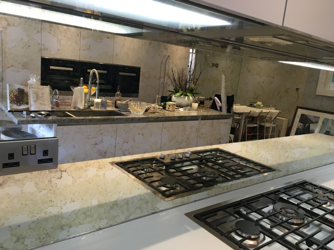 Mirror glass splashback in Bletchley luxury kitchen